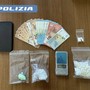 Savona, 17enne arrestato per spaccio di cocaina: droga nascosta in casa tra divano e caramelle Savona, 17enne arrestato per spaccio di cocaina: droga nascosta in casa tra divano e caramelle