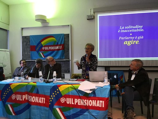 Nella foto Valeria Maione, economista, in un momento del congresso