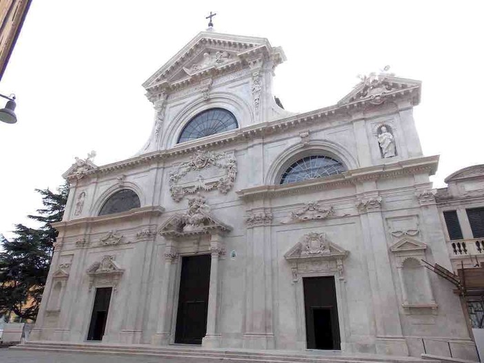 La Diocesi di Savona-Noli si prepara al Giubileo: stabilite le chiese giubilari per i sacri pellegrinaggi La Diocesi di Savona-Noli si prepara al Giubileo: stabilite le chiese giubilari per i sacri pellegrinaggi