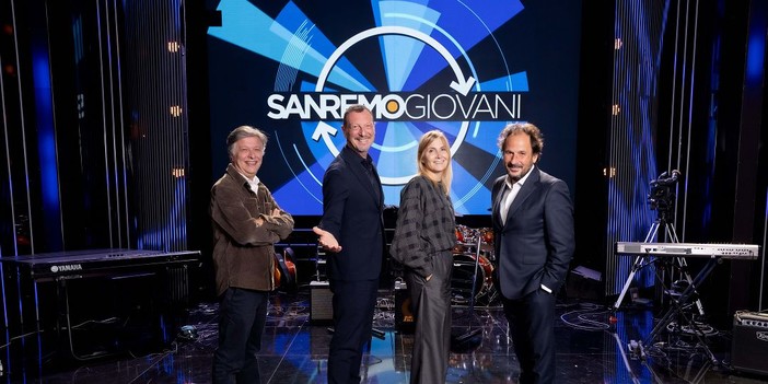 Sanremo Giovani 2022: Amadeus ha scelto gli 8 finalisti, oggi l'annuncio. C'è anche un savonese