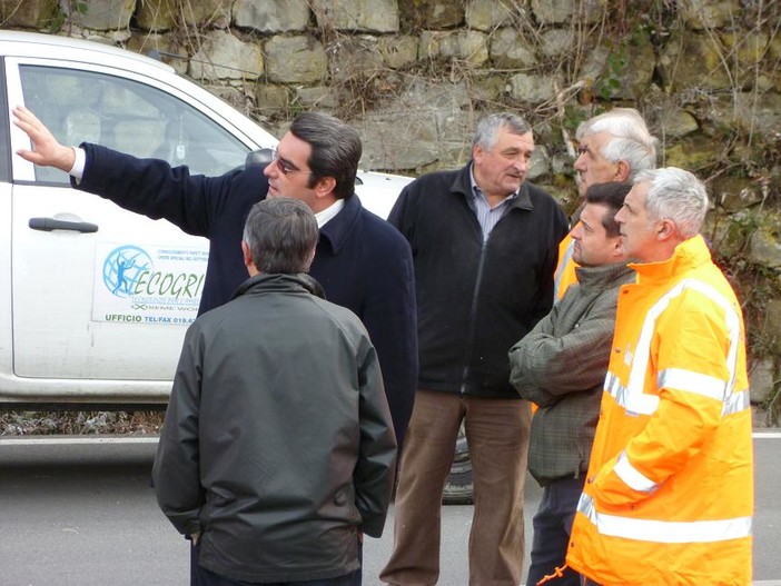 Propaganda Zero (Ma già che siam sul posto, si potrebbe vedere anche la frana?)