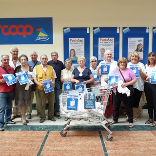 Coop Liguria: nuova raccolta di materiale didattico per le famiglie in difficoltà Coop Liguria: nuova raccolta di materiale didattico per le famiglie in difficoltà