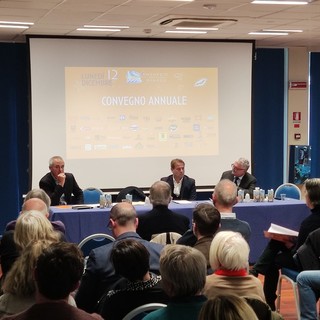Convegno di Obiettivo Spiagge, pressing sul Governo contro la Bolkestein: "Non vogliamo 'lanzichenecchi" sulle nostre coste" (FOTO e VIDEO)