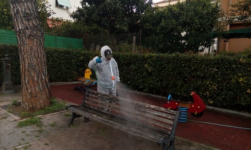 Loano, giovedì 16 aprile la sanificazione delle strade delle Olivette