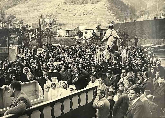 La "Peregrinatio Mariae", gli "Attimi" di Angelo Guarnieri, la "Festa con... Tè": gli eventi della diocesi Savona-Noli La "Peregrinatio Mariae", gli "Attimi" di Angelo Guarnieri, la "Festa con... Tè": gli eventi della diocesi Savona-Noli