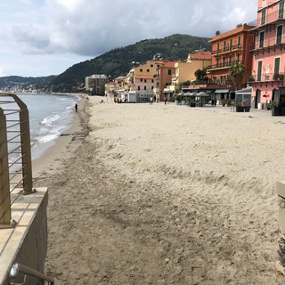 Litorale: via al progetto di difesa soffolta a copertura di tutto il golfo di Alassio Litorale: via al progetto di difesa soffolta a copertura di tutto il golfo di Alassio