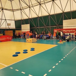 Vado, un "flash mob" dei giovani studenti per abbattere le barriere e promuovere l'integrazione