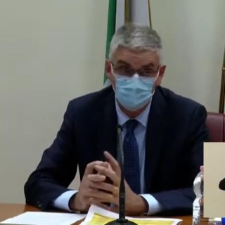 Coronavirus, Brusaferro: "Monitoraggio condiviso con le Regioni, l'obiettivo è tenere il contagio sotto controllo"