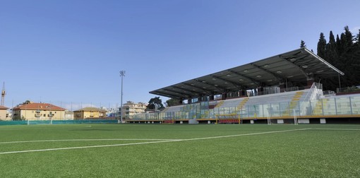 Alassio, capienza aumentata al Palaravizza (1500 posti) e allo stadio "Ferrando" (400 posti) Alassio, capienza aumentata al Palaravizza (1500 posti) e allo stadio "Ferrando" (400 posti)