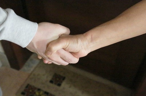 Assistenti Sociali della Liguria: chiesto il ripristino delle visite dei congiunti ai minorenni residenti in comunità, casa-famiglia e famiglie affidatarie Assistenti Sociali della Liguria: chiesto il ripristino delle visite dei congiunti ai minorenni residenti in comunità, casa-famiglia e famiglie affidatarie