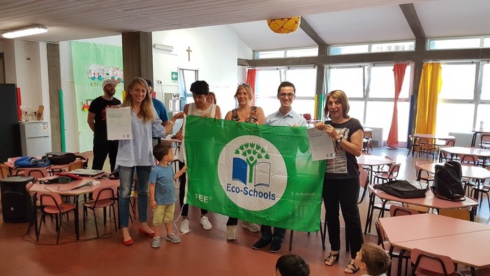 A Loano la festa per la Bandiera Verde delle Eco-Schools A Loano la festa per la Bandiera Verde delle Eco-Schools