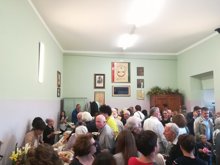 La Società di Mutuo Soccorso Fratellanza dal 1885 di Moglio rinnova la sua sede