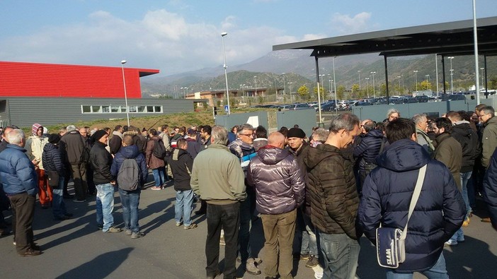 Vertice Piaggio a Roma, piano industriale non condiviso dal Governo: "Valido quello del 2014"