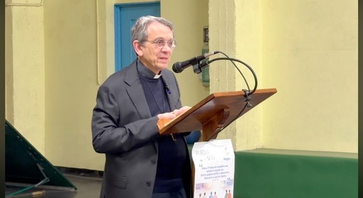 Savona, il vescovo Marino: "Le donne operano la pace più degli uomini"