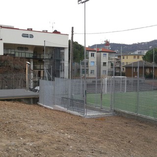 Spotorno: terminati i lavori alle scuole medie e nel parco Spotorno: terminati i lavori alle scuole medie e nel parco
