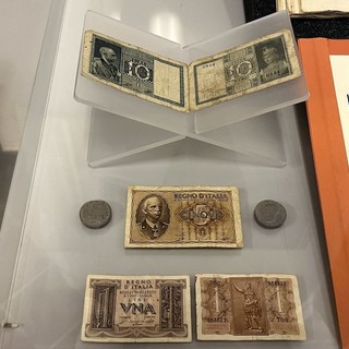 Diocesi Savona-Noli: "Le monete ritrovate", i segreti dei manoscritti in mostra all'Archivio storico Diocesi Savona-Noli: "Le monete ritrovate", i segreti dei manoscritti in mostra all'Archivio storico