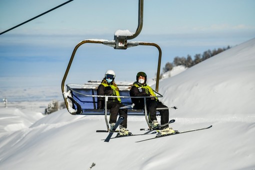 Covid, per il CTS non ci sono le condizioni per riaprire gli impianti sciistici