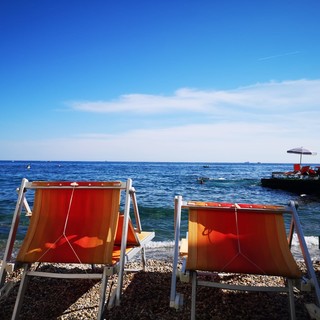 Spiagge, Fdi: "Noi unico partito rimasto a difesa dei balneari"