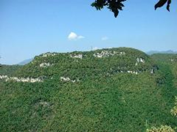 Finale, i Verdi: "Il parco di San Bernardino impegno da onorare per il bene del turismo"