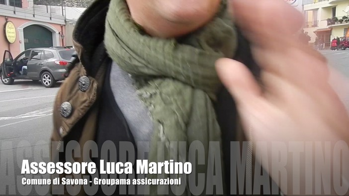 Lo sbrocco dell'assessore / assicuratore Luca Martino (filmato)