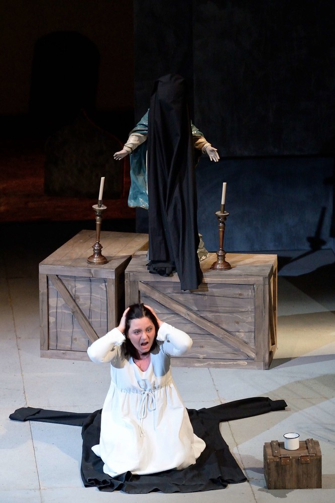 Savona: il Teatro Chiabrera apre il progetto scuola con "Suor Angelica" Savona: il Teatro Chiabrera apre il progetto scuola con "Suor Angelica"
