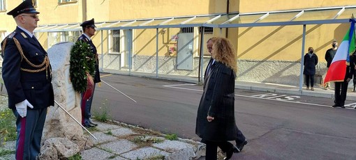 A Savona la commemorazione dei defunti e delle vittime del Dovere e del Lavoro (FOTO) A Savona la commemorazione dei defunti e delle vittime del Dovere e del Lavoro (FOTO)