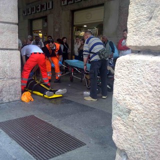 Spaccarsi la faccia in Piazza Mameli III° - Anche nel dopo - Tuvè