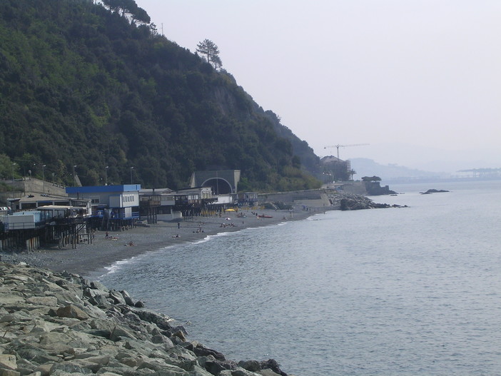 Ma SEL pensa alla spiaggia di Vesima