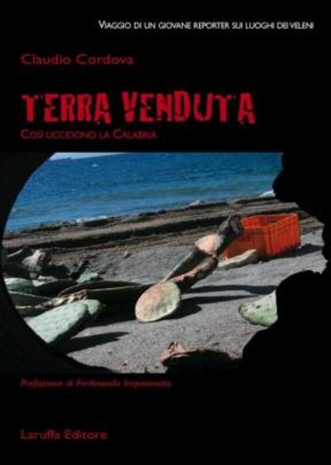 Savona: alla Ubik la presentazione di "Terra Venduta" di Claudio Cordova Savona: alla Ubik la presentazione di "Terra Venduta" di Claudio Cordova