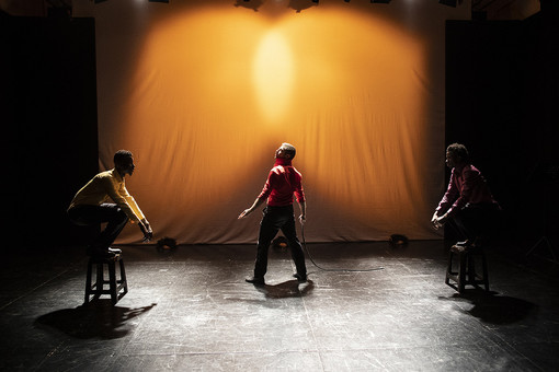 Albenga, Kronoteatro torna in scena con ‘Sporco Negro’