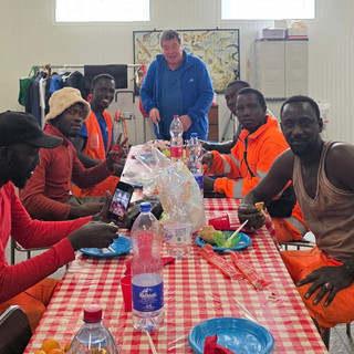 Piccoli gesti, grandi emozioni: una pausa pranzo speciale a Savona (FOTO)
