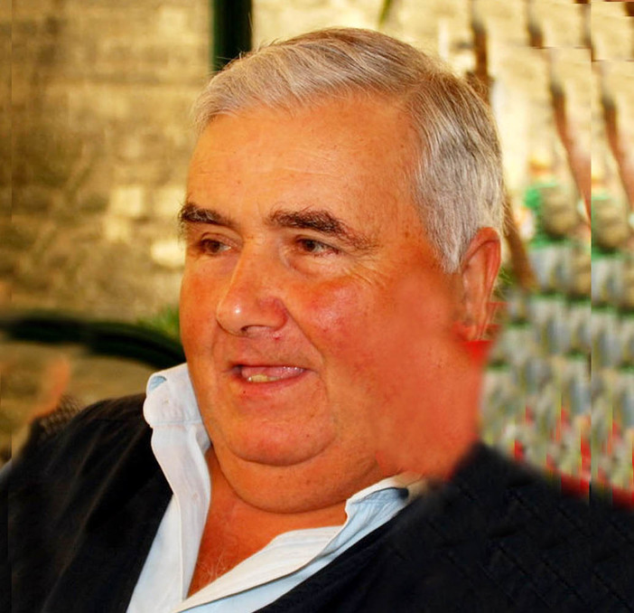 Albenga, oggi (4 giugno) i funerali dell'ex sindaco Alessandro Marengo Albenga, oggi (4 giugno) i funerali dell'ex sindaco Alessandro Marengo