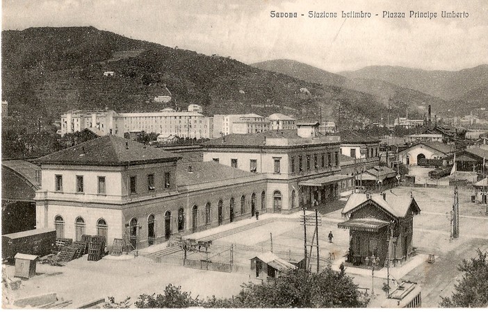 Accademia Bormioli di Cairo: Bruno Chionetti propone le sue "Immagini della vecchia Savona"