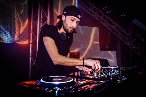 Alassio, la musica elettronica protagonista sabato 20 giugno con la tappa del tour “Live In” di dj Sonik Alassio, la musica elettronica protagonista sabato 20 giugno con la tappa del tour “Live In” di dj Sonik