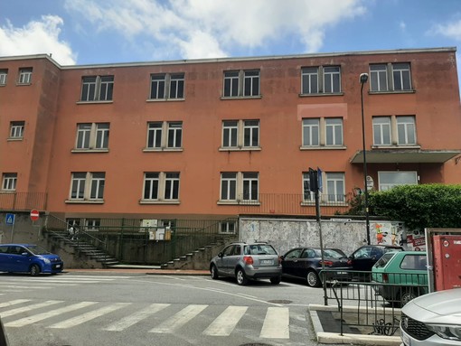 Savona, all'asilo delle Astengo scoppia il "caso" del biscotto di metà mattina. Il Comune: "I genitori potranno dare ai bambini ciò che preferiscono" Savona, all'asilo delle Astengo scoppia il "caso" del biscotto di metà mattina. Il Comune: "I genitori potranno dare ai bambini ciò che preferiscono"
