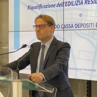 Scajola: "Il documento tecnico di Inail sul demanio marittimo giudicato negativamente dalle Regioni al tavolo nazionale" Scajola: "Il documento tecnico di Inail sul demanio marittimo giudicato negativamente dalle Regioni al tavolo nazionale"
