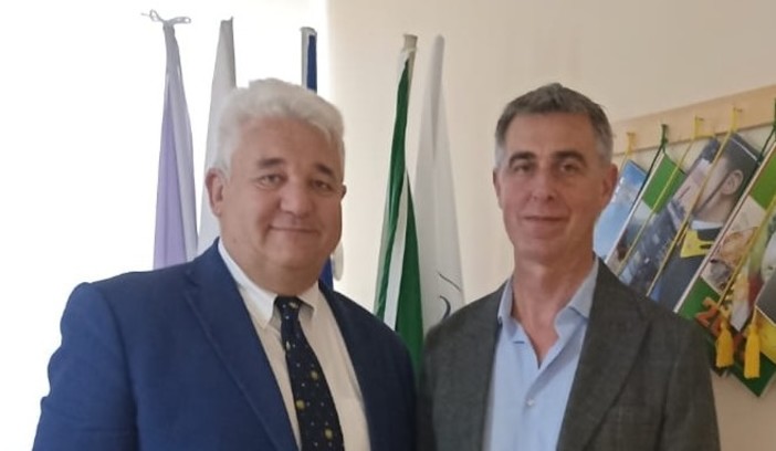 "No problem. Le tessere le portiamo noi!", la campagna associativa di Confcommercio Savona entra nel vivo