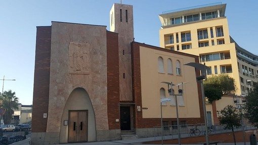 Savona, in San Raffaele messa per la pace con il Vescovo Savona, in San Raffaele messa per la pace con il Vescovo