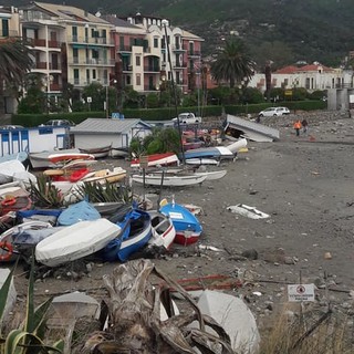 La mareggiata di Spotorno (immagine di repertorio) La mareggiata di Spotorno (immagine di repertorio)