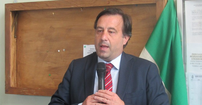 Savona, accoltellamento alla spiaggia sotto al Priamar, Russo: "Serve più presidio di ordine pubblico. Il Governo rafforzi gli organici" Savona, accoltellamento alla spiaggia sotto al Priamar, Russo: "Serve più presidio di ordine pubblico. Il Governo rafforzi gli organici"