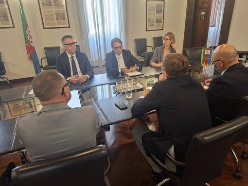 Politiche abitative, Scajola incontra Federcasa: "Al Governo chiederemo lo stop a IMU e IRES per le aziende casa" Politiche abitative, Scajola incontra Federcasa: "Al Governo chiederemo lo stop a IMU e IRES per le aziende casa"