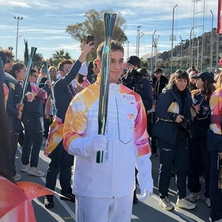 Milano-Cortina 2026, Albissola Marina festeggia il "suo" tedoforo: Simone Monti accolto in sala consiliare dal sindaco Nasuti Milano-Cortina 2026, Albissola Marina festeggia il "suo" tedoforo: Simone Monti accolto in sala consiliare dal sindaco Nasuti