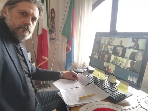 Regione Liguria approva odg all’unanimità, Lega: "Accolte nostre istanze, persone con disabilità riceveranno vaccini anti Covid in via prioritaria" Regione Liguria approva odg all’unanimità, Lega: "Accolte nostre istanze, persone con disabilità riceveranno vaccini anti Covid in via prioritaria"
