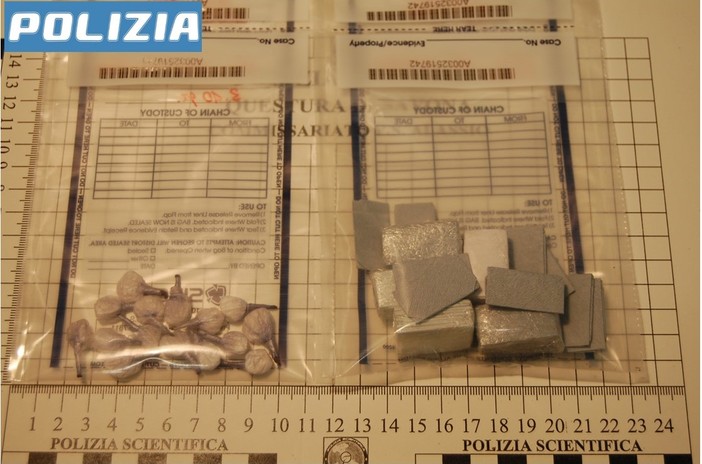 In discoteca per spacciare cocaina tra i giovani, un 23enne arrestato ad Alassio grazie alla segnalazione del personale del locale In discoteca per spacciare cocaina tra i giovani, un 23enne arrestato ad Alassio grazie alla segnalazione del personale del locale