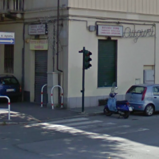 Savona, rapina a mano armata in una gioielleria di Corso Ricci