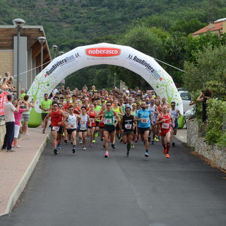 Torna la Up&amp;Down a Pietra Ligure, gara podistica per runners e walkers