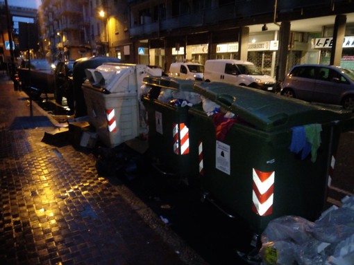 Savona: Comune e ATA risolvono i problemi di "rumenta" di via Torino Savona: Comune e ATA risolvono i problemi di "rumenta" di via Torino