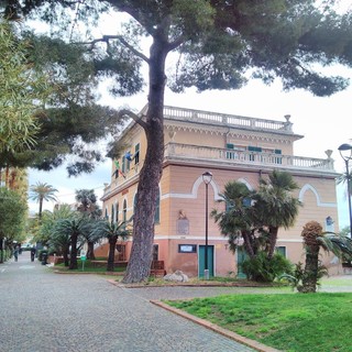 Spotorno: dopo il vicesindaco si dimettono gli assessori Delbono e Moretti