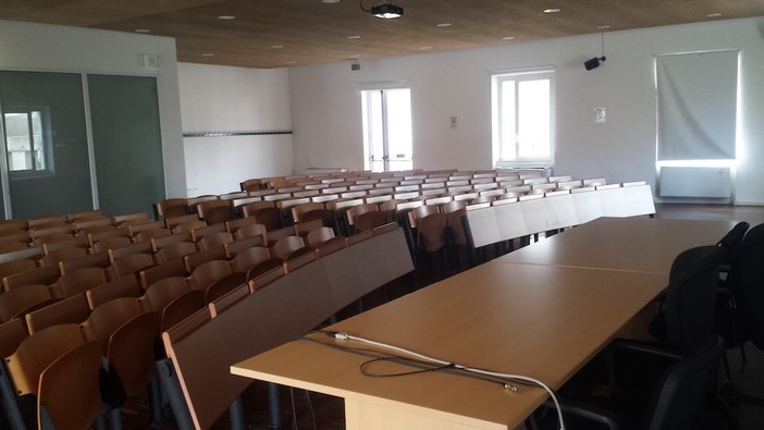 Visita pastorale al Campus di Legino, il vescovo Marino incontra il mondo dell'università