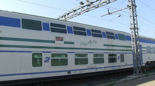 Linea Genova-Ventimiglia, Assoutenti: "Sperimentazione con treni Vivalto sta dando i suoi frutti" Linea Genova-Ventimiglia, Assoutenti: "Sperimentazione con treni Vivalto sta dando i suoi frutti"